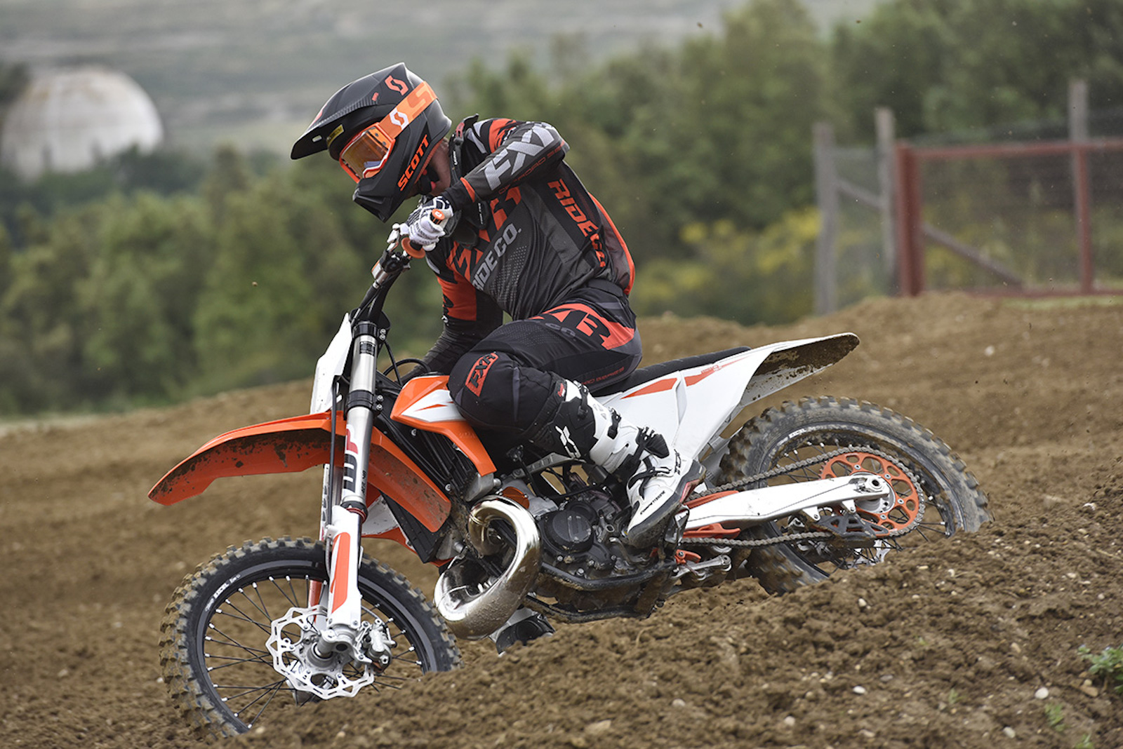 ktm_250_sx_2019_action_enduro21_560