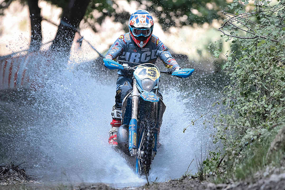Results: EnduroGP of Italy 2019 day 1 – McCanney wins by 0.6s 