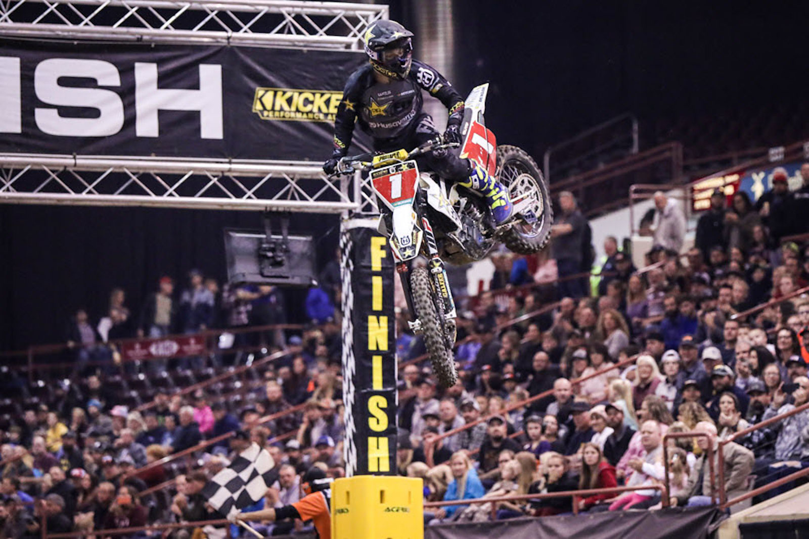 Results feed: Colton Haaker wins 2019 EnduroCross Championship