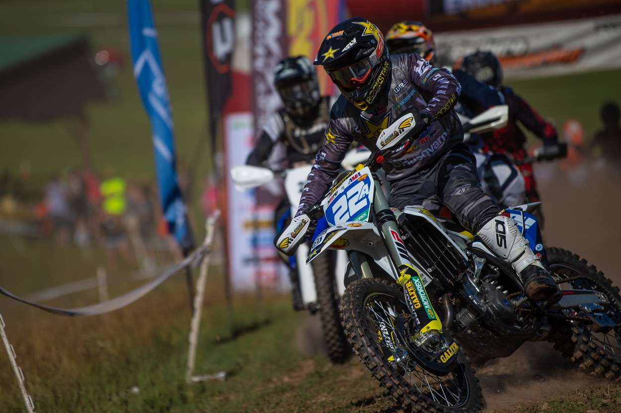 Rattlesnake National Enduro Win and points lead for Grant Baylor