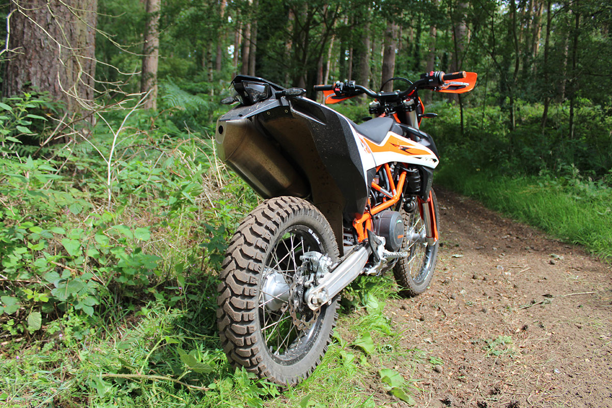 ktm_690_enduror_tested_enduro21_htd2_560