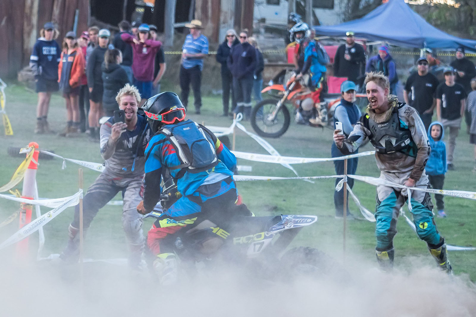 grassroots_australian_hard_enduro_action_560