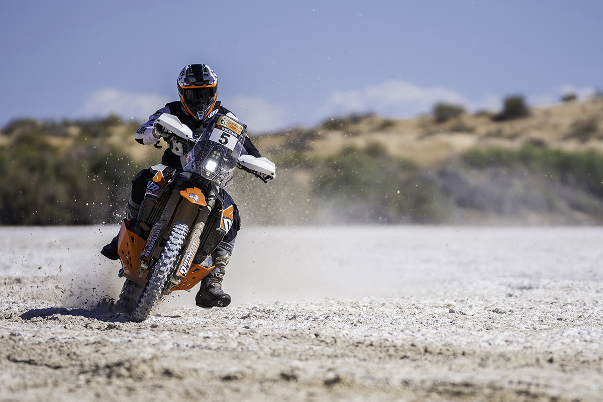 ktm_790_adv_sonora_rally_westx1000-miguel_santana_560