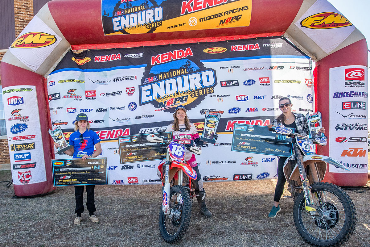 women-podium-caprock-101