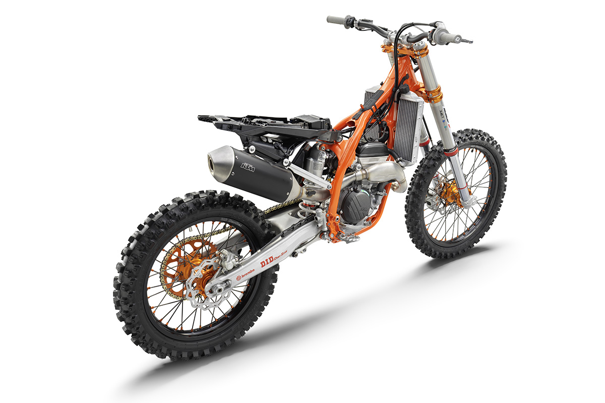 Are these the 2023 KTM EXC-F four-strokes in disguise?