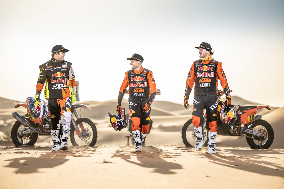 ktm_rally_team_2022_25_marcin-kin-jpg