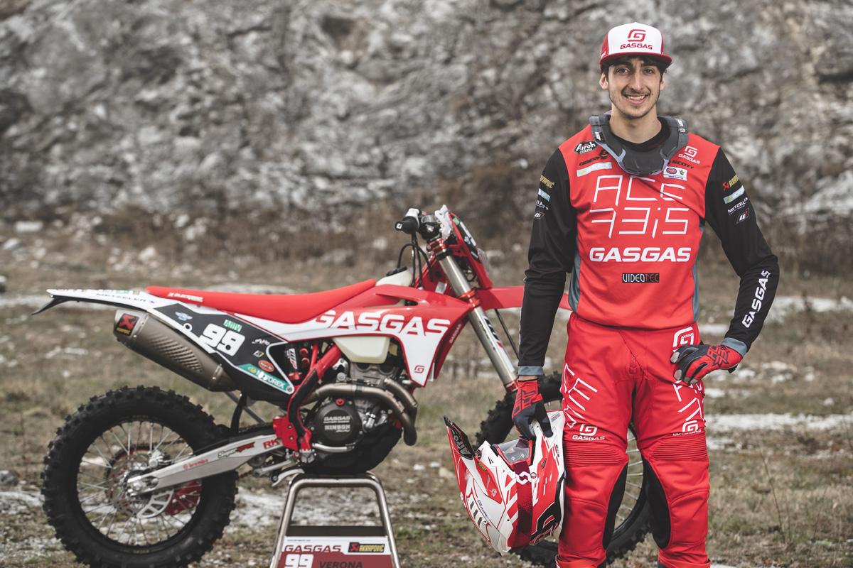 GASGAS officially back in EnduroGP with Andrea Verona