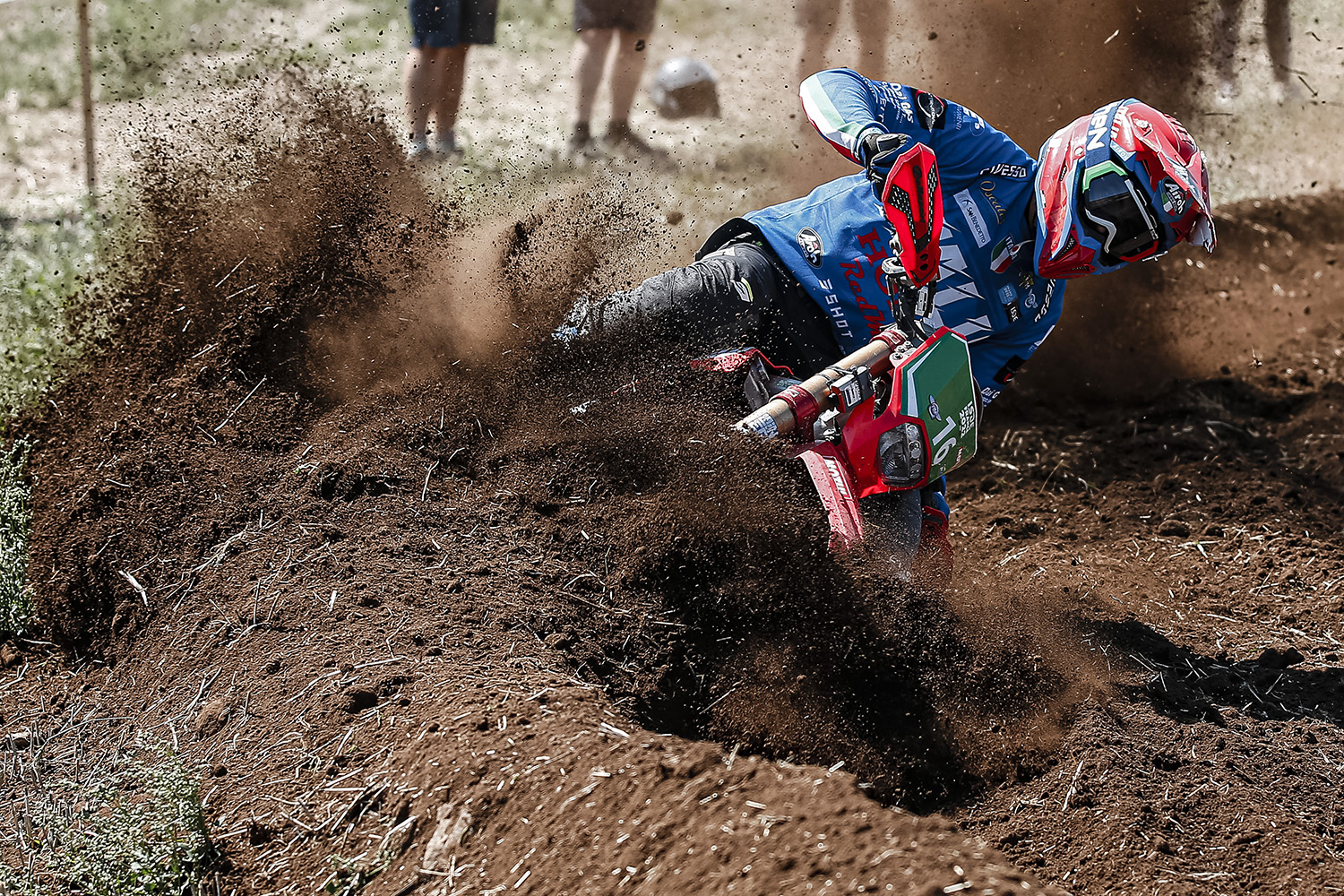 ISDE 2022: Day 4 Notebook – Enduro hurts and how long to change a fork seal?