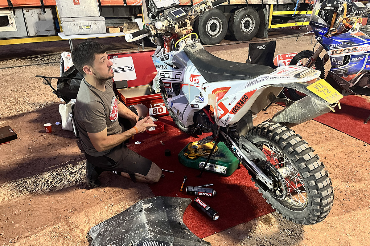 Dakar ’23 daily notebook: stage two – singing to yourself, hard lines and tea breaks