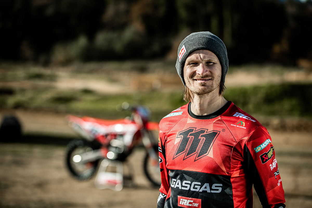 Taddy Blazusiak signs to race with IRC Tire