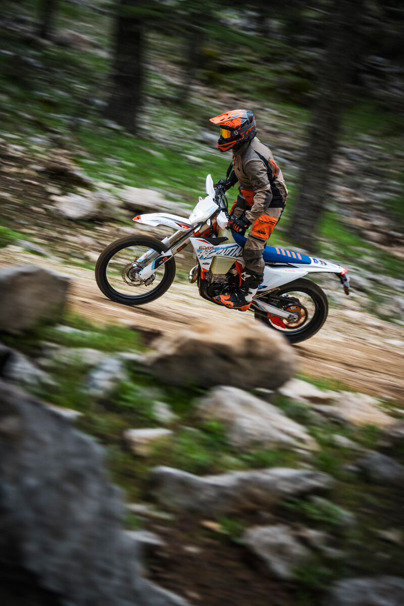 2024-ktm-500-exc-f-six-days-04