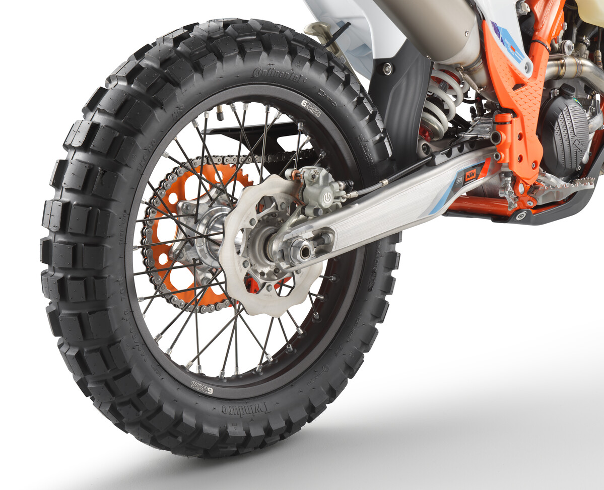 2024-ktm-500-exc-f-six-days-10