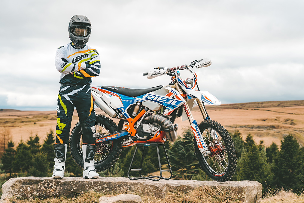 James Dabill signs with Rieju for 2023 British Sprint and Extreme Enduro Championships