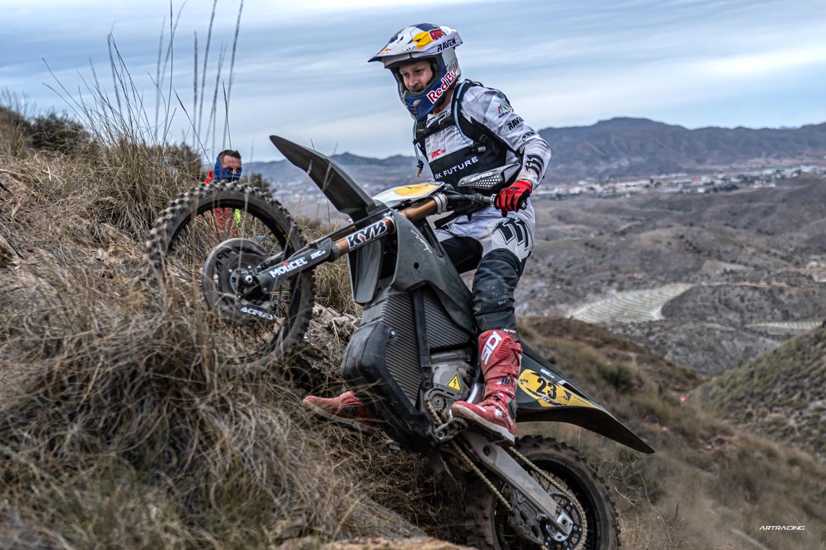 5 minutes: Taddy Blazusiak talks Stark in Hard Enduro – “We finished and we learned a lot”