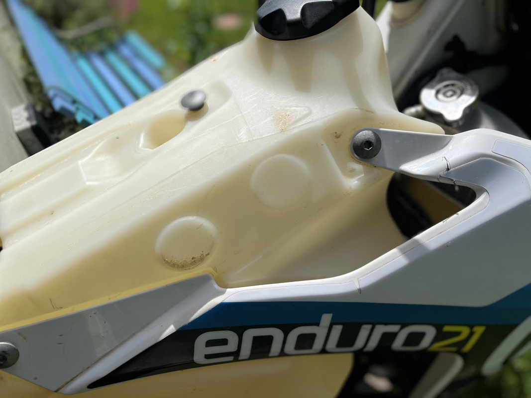 enduro21_husqvarna_te_250_erzberg_bike_check_7-copy