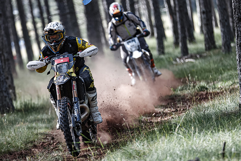Xross Hard Enduro: Day 2 Highlights – Graham Jarvis shows the way in Serbia