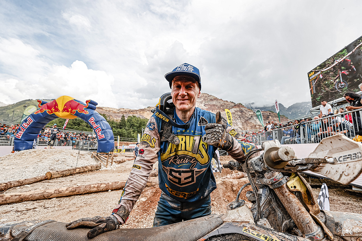 graham-jarvis_hewc-2024-rnd2-erzbergrodeo_11913