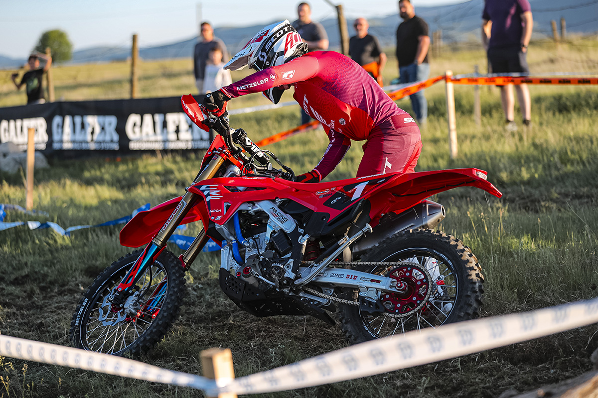 steve_holcombe_240510_endurogp_romania_2166