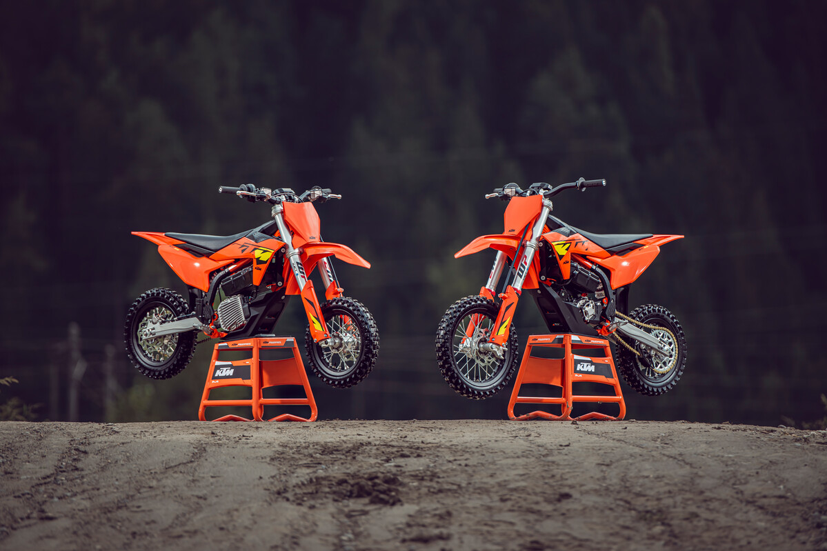 First look: New generation 2025 KTM SX-E models – we’re jealous