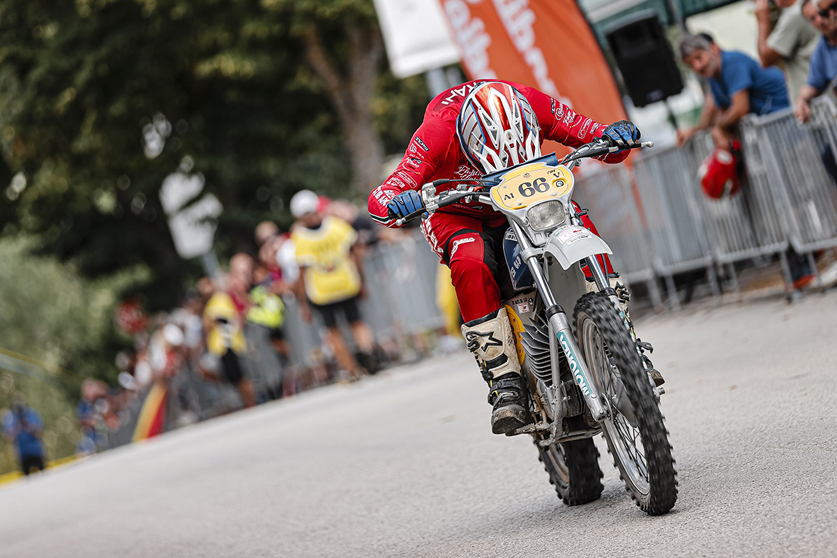 2024 Enduro Vintage Trophy: Day 1 video highlights