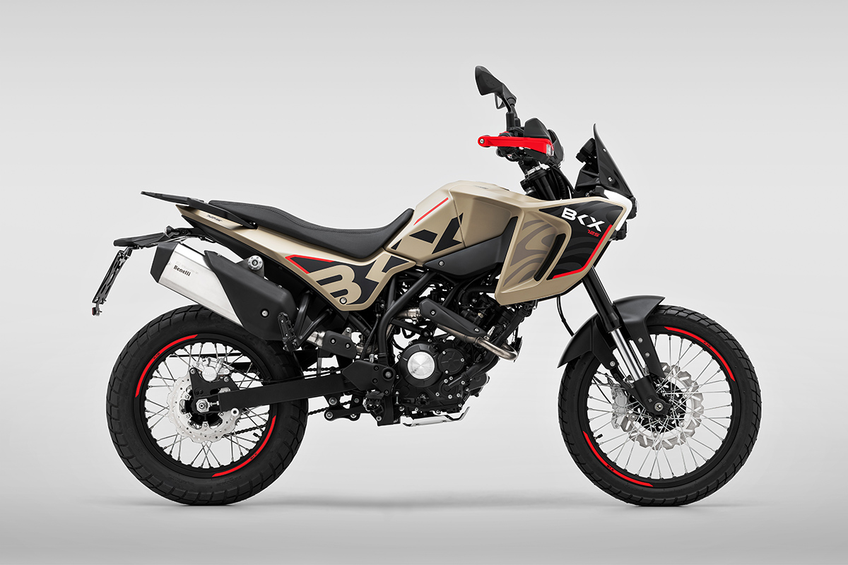Quick look: Benelli BKX 125 Adventure bike – cheap and easy ADV 