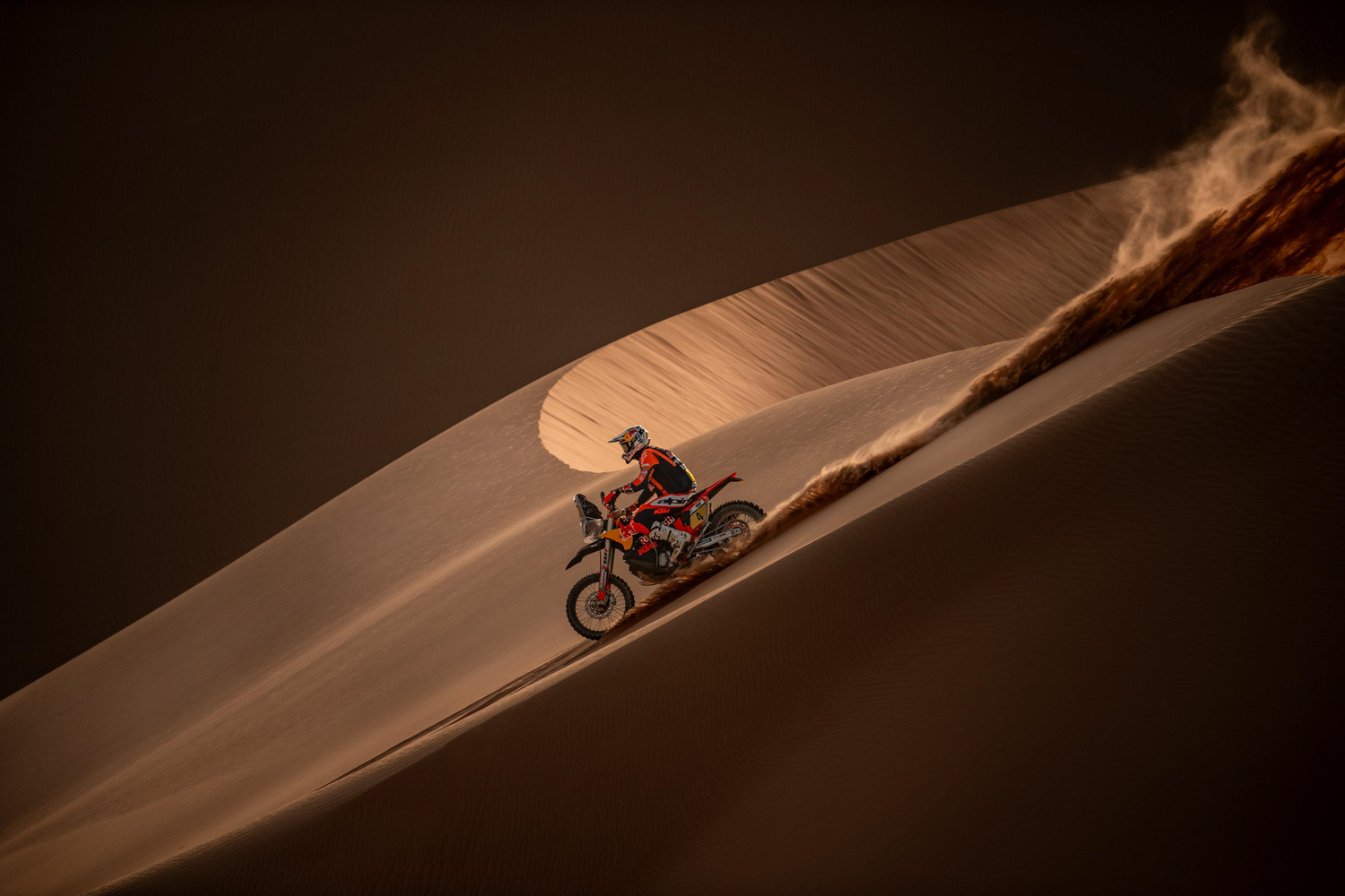 AbuDhabi Desert Challenge: Disaster for Schareina as Sanders eyes win after stage 4