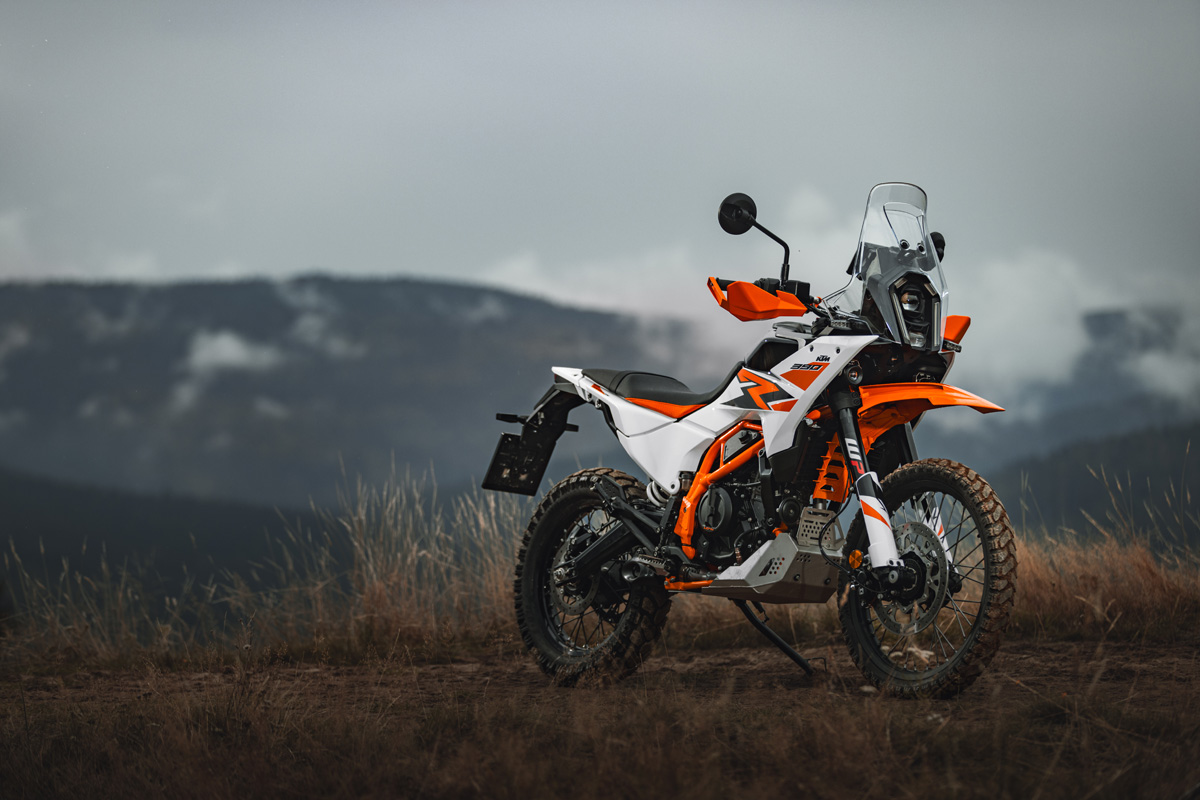 my25-ktm-390-adventure-r24