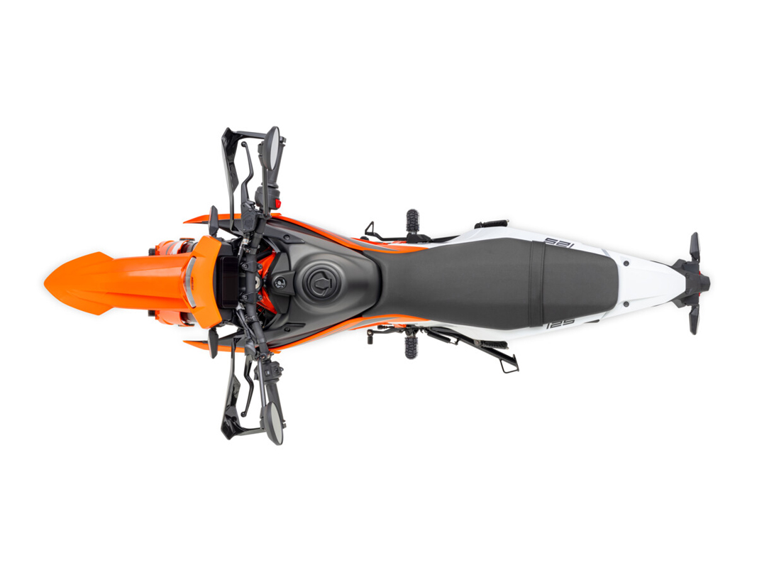 659792_my25_ktm-125-enduro-r_studio_eu-spec_top-view_04_studio__p60188