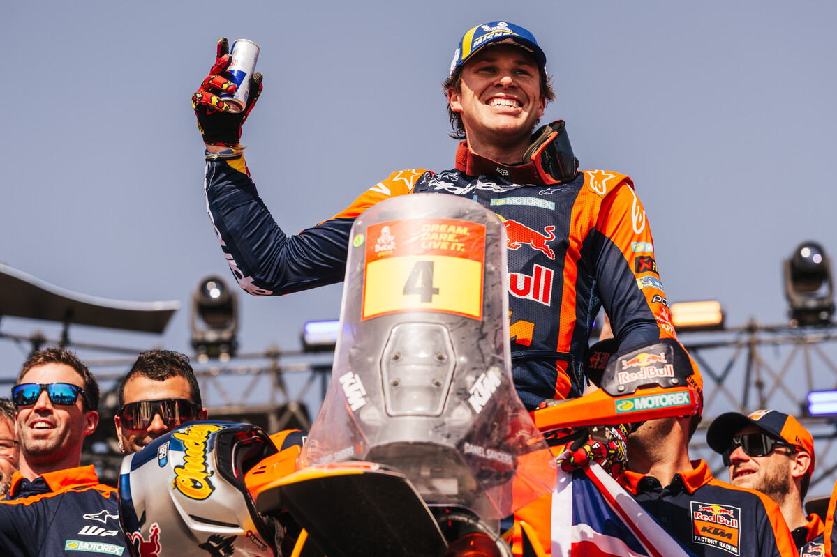 664632_daniel-sanders_ktm_dakar-rally-2025_saudi-arabia_stage12_p22642