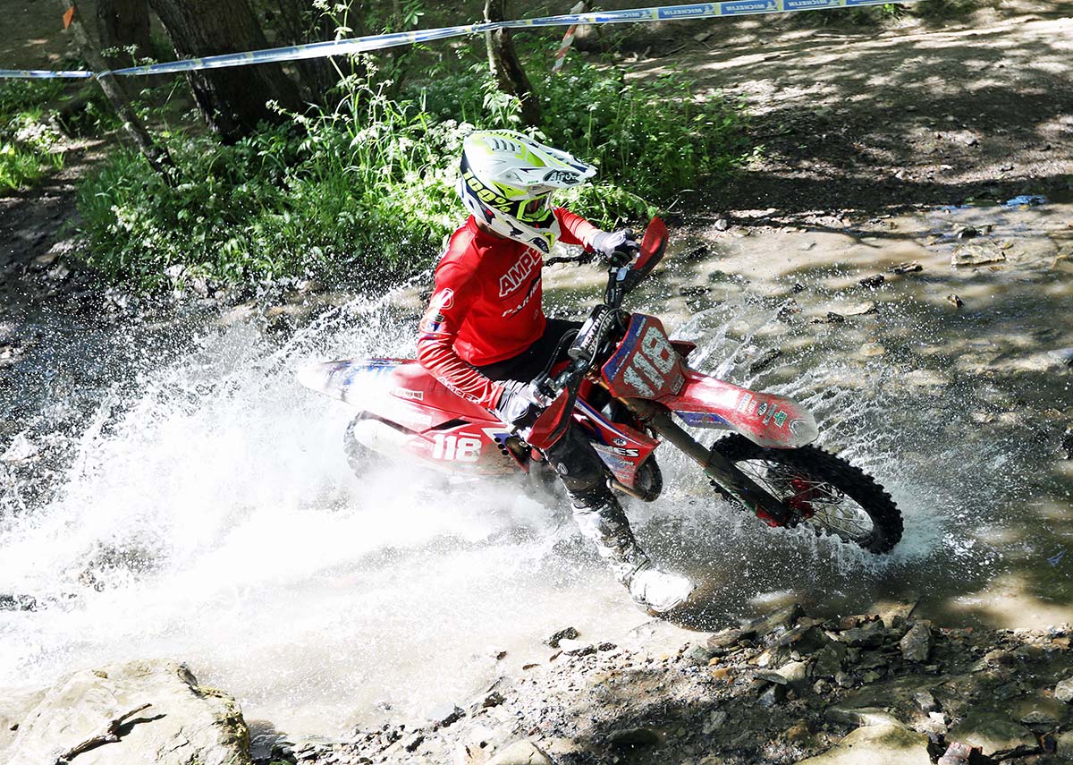 Campeonato Británico de Sprint Enduro 2025: Edmondson y Mundell se lucen en Tong