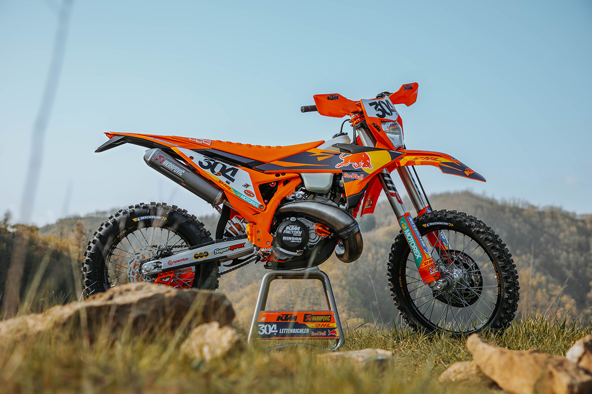 Primera Impresión: la KTM 300 EXC Factory Racing 2025 de Mani Lettenbichler