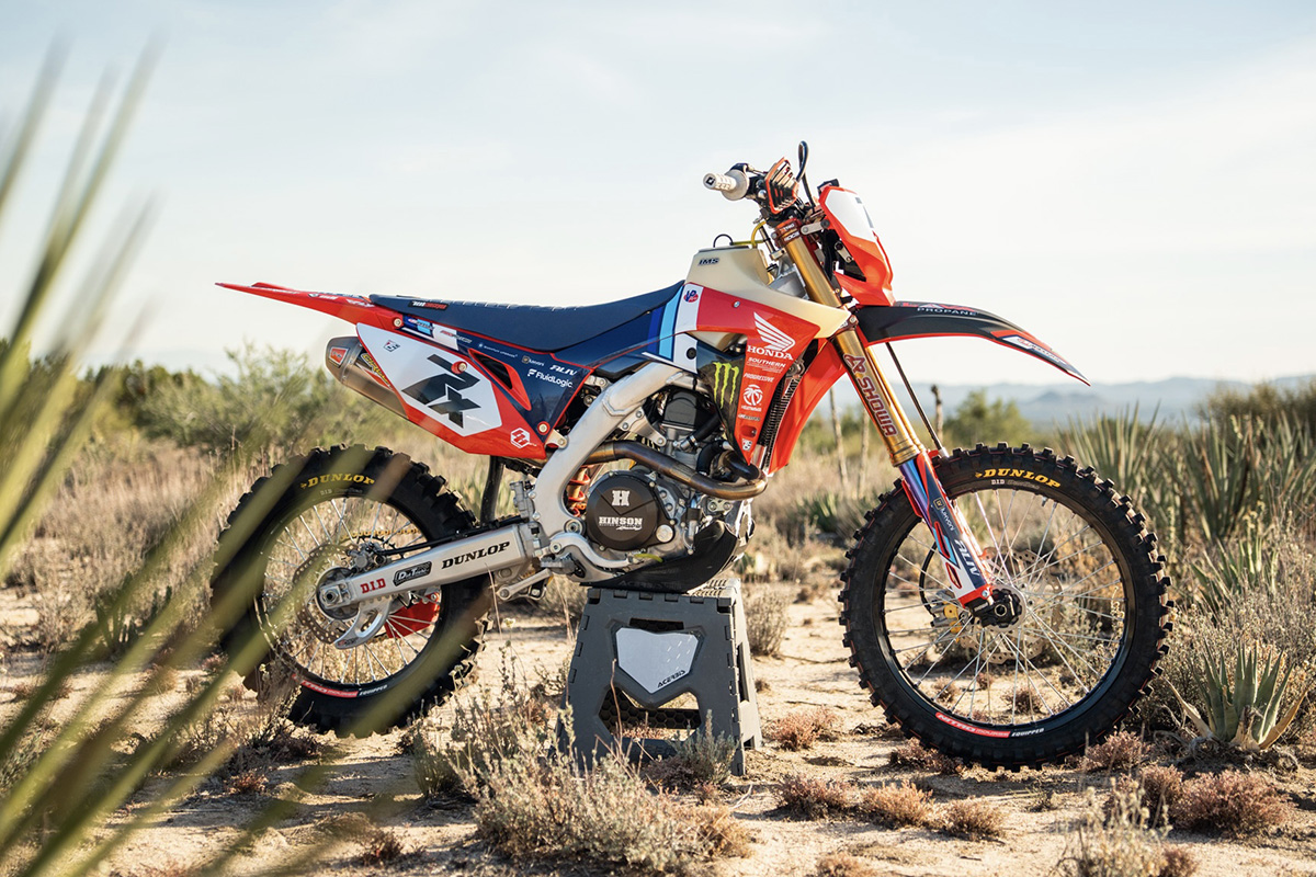 25-slr-honda-baja-1000-4