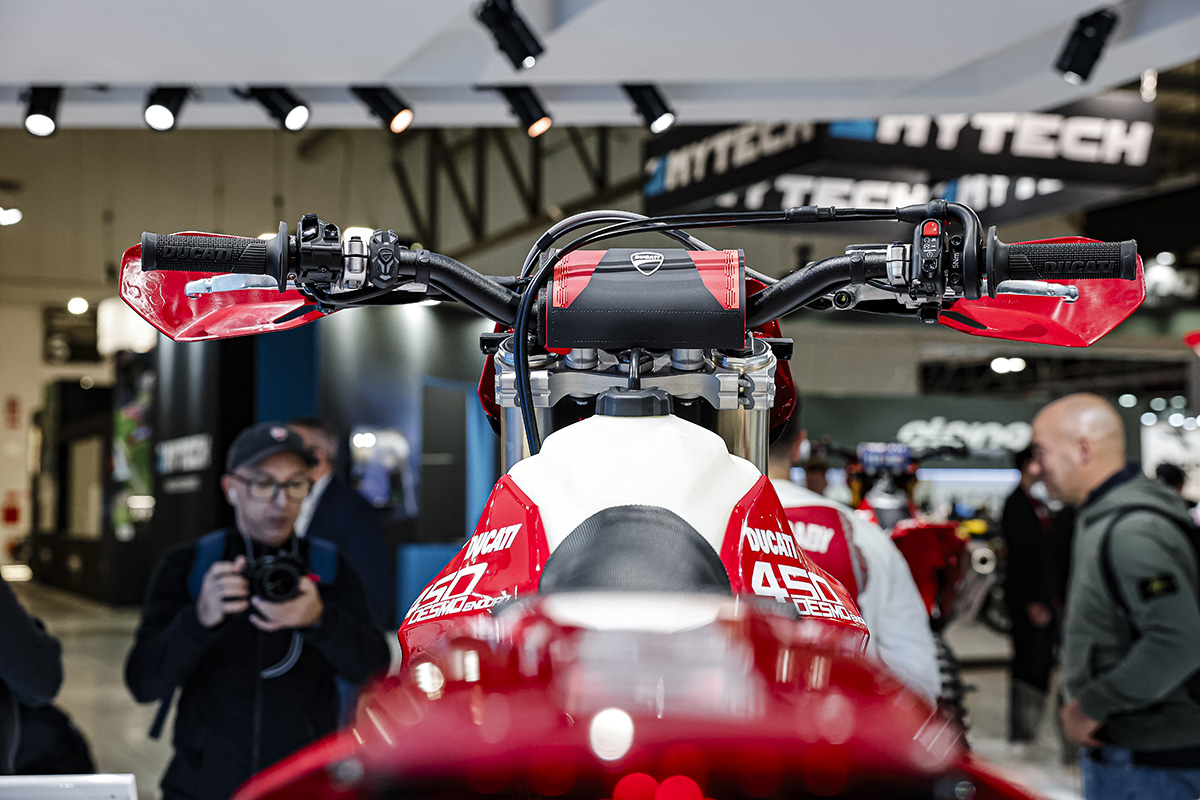 ducati_enduro_eicma-2025_01648