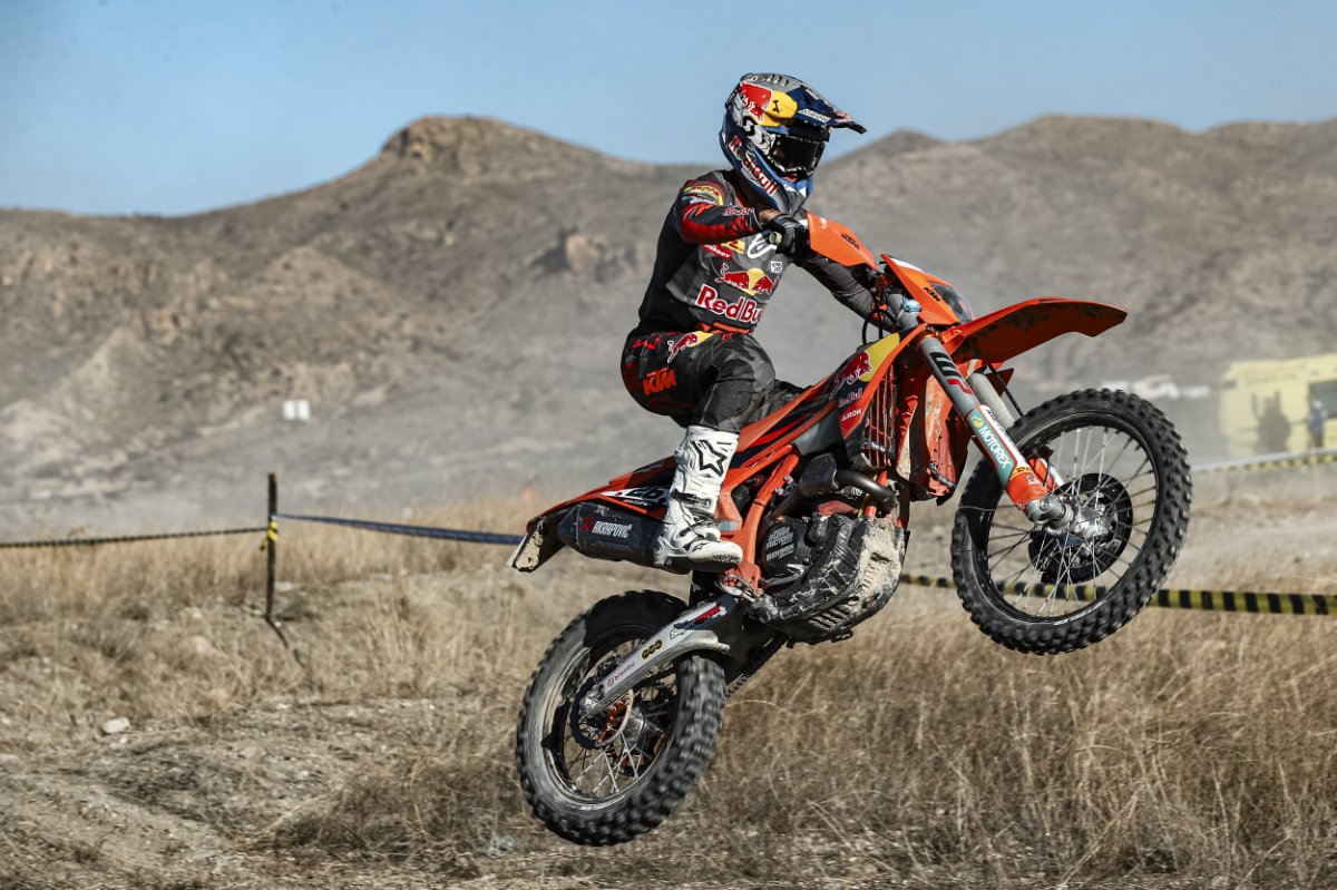 Nacional Enduro 2025 | Día 1: García vence en Almería – Navarro y Magain, campeones de E2 y E3