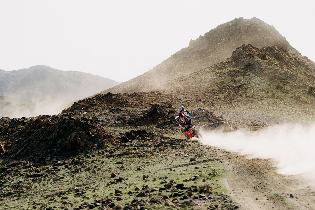dakar_stage_2026_michael_docherty_20260104dak3008-jennifer-lind_p80426