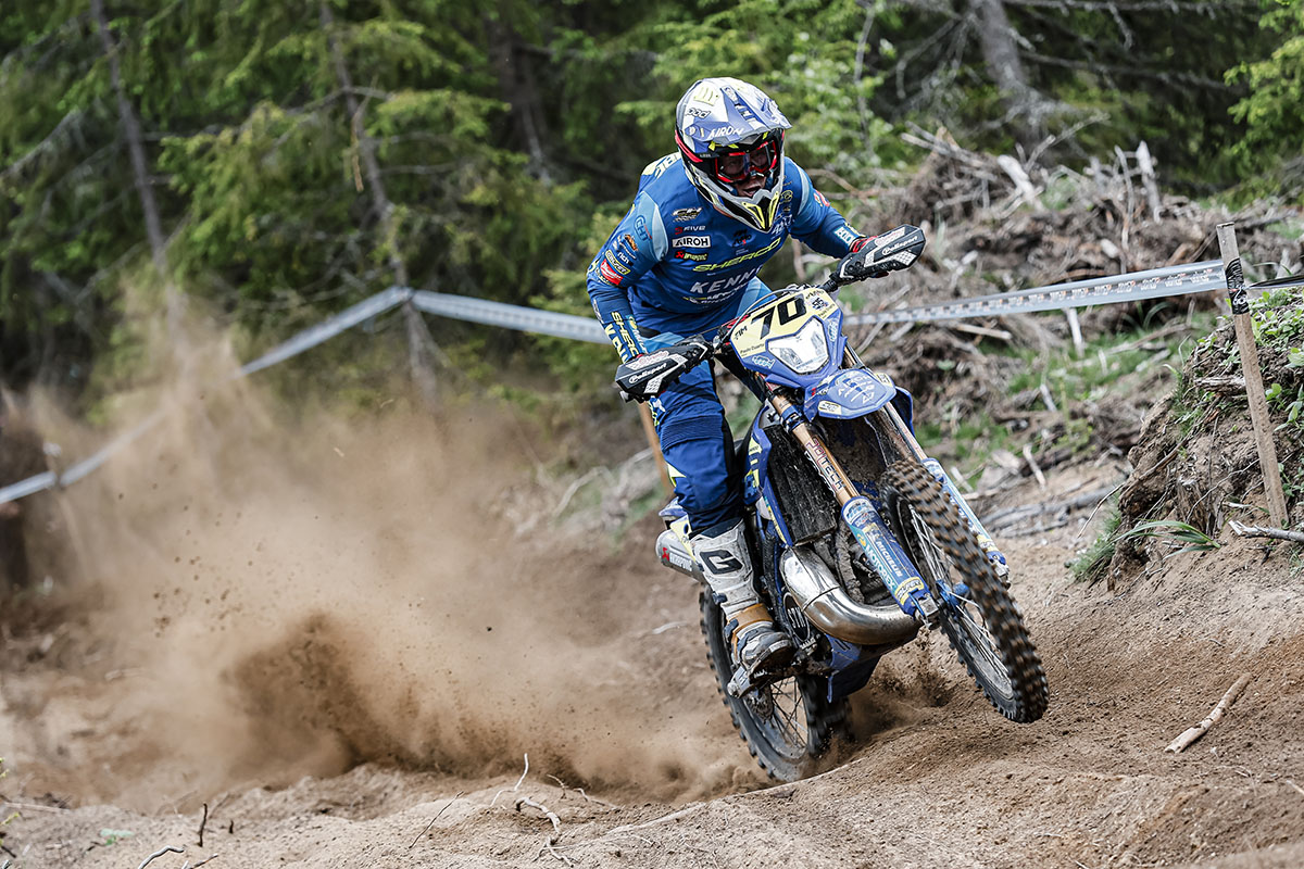 Vídeo EnduroGP 2026: así de rápido rueda el Top 5 en las especiales