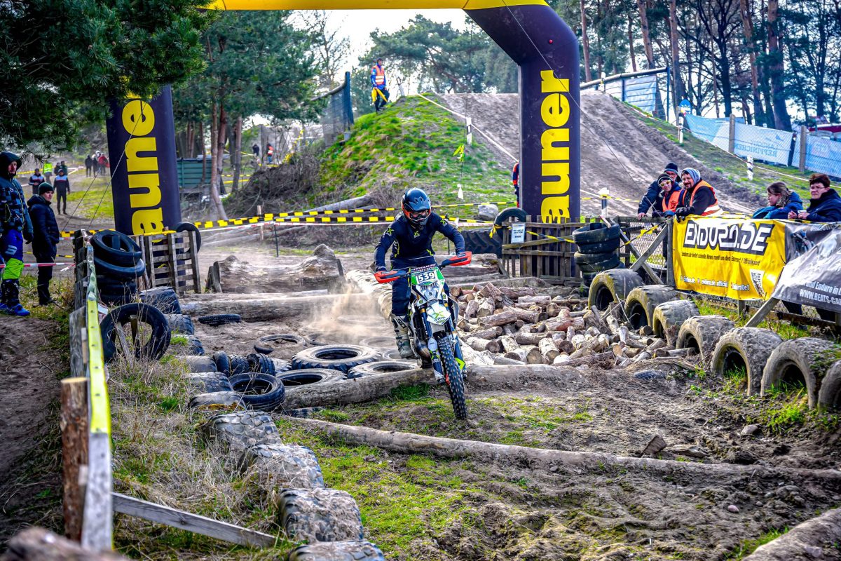 Hard Enduro Series Germany: Strauss strikes back in Reetz as HESG title fight tightens