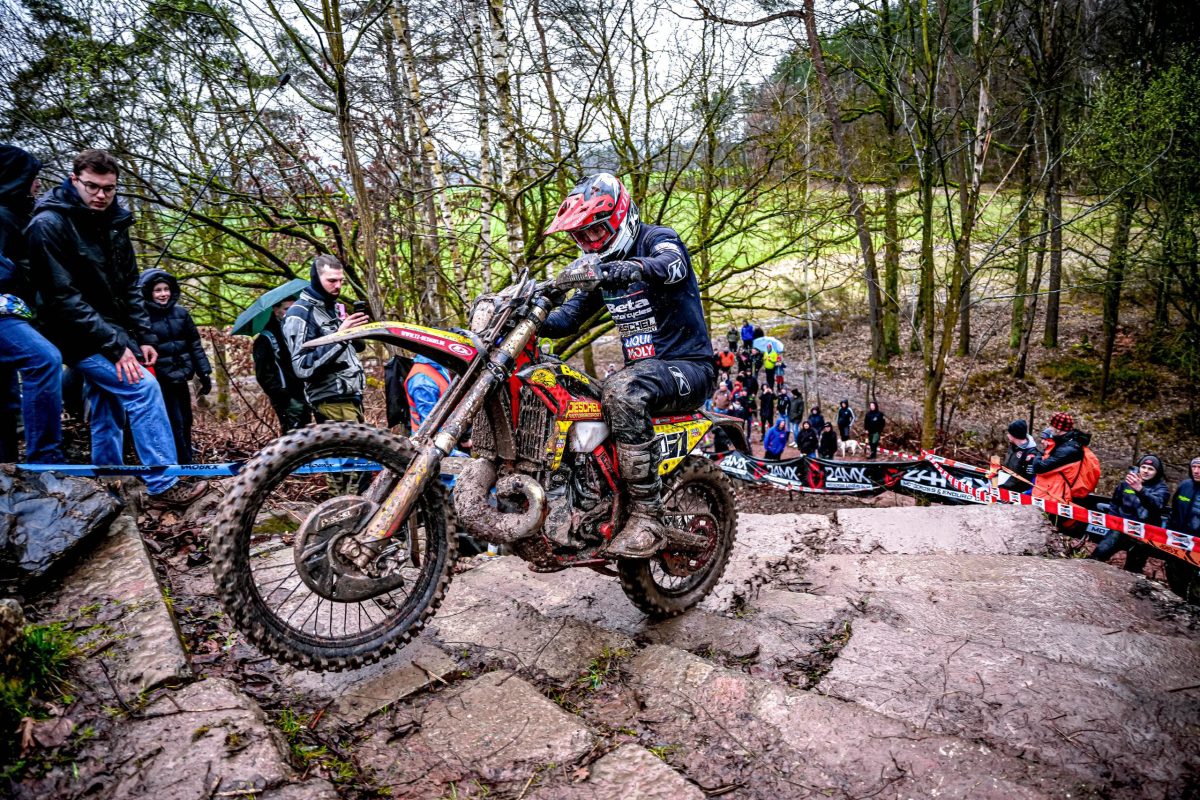 Hard Enduro Germany: Hentschel wins wet and wild HESG opener in Neuhaus-Schierschnitz